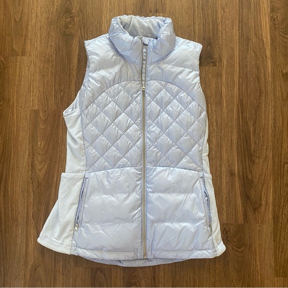 Lululemon down for a run‎ vest in cool breeze size 12 - Picture 1 of 8